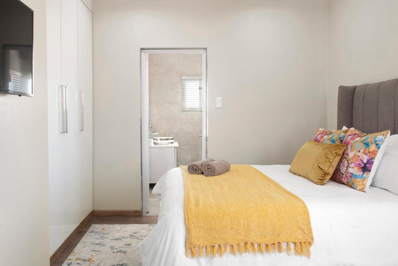 Eleven On Tumbleweed, Cathkin Estates Apartment Champagne Valley Bagian luar foto