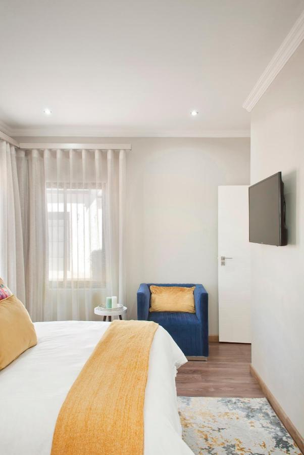 Eleven On Tumbleweed, Cathkin Estates Apartment Champagne Valley Bagian luar foto